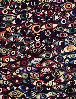 Many eyes