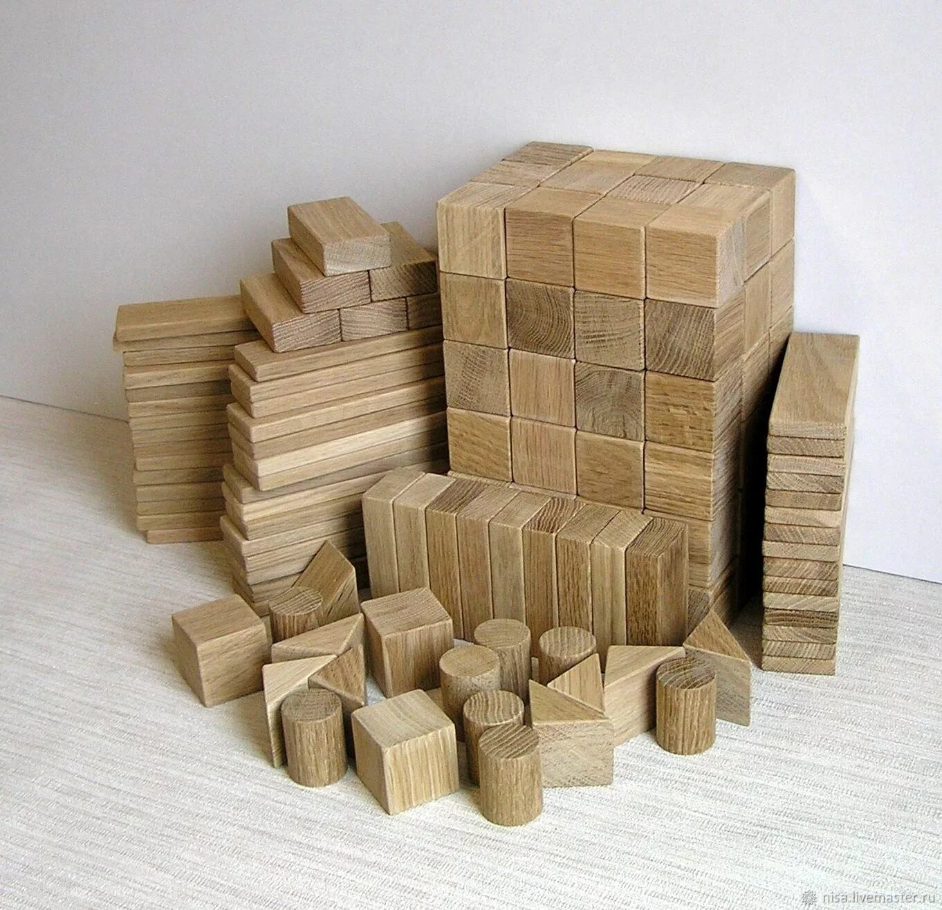 Деревянные кубики купить. Деревянные кубики. Деревянные кубики конструктор. Конструктор из деревянных кубиков. Большие деревянные кубики.