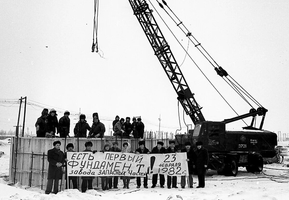 Строительство завода камаз. Завод камаз в набережных челнах. Стройка камаза в набережных челнах. Строительство завода камаз. Строительство завода камаз.