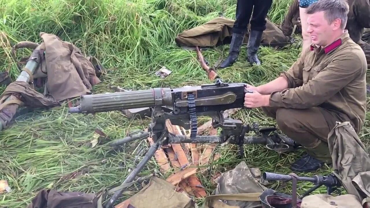 Стрельба из пулемета видео