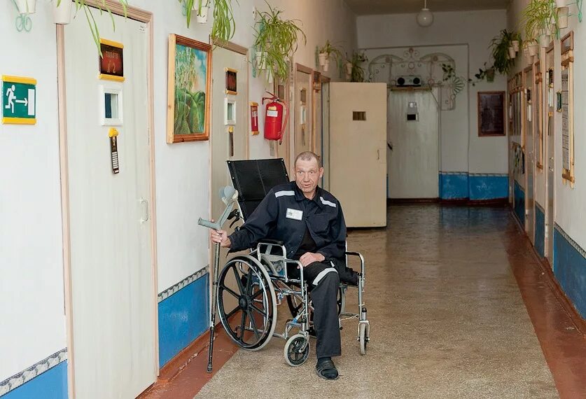Осужденные инвалиды. Судят инвалида. Инвалиды в колонии. Тюрьма для инвалидов. Судят инвалида.