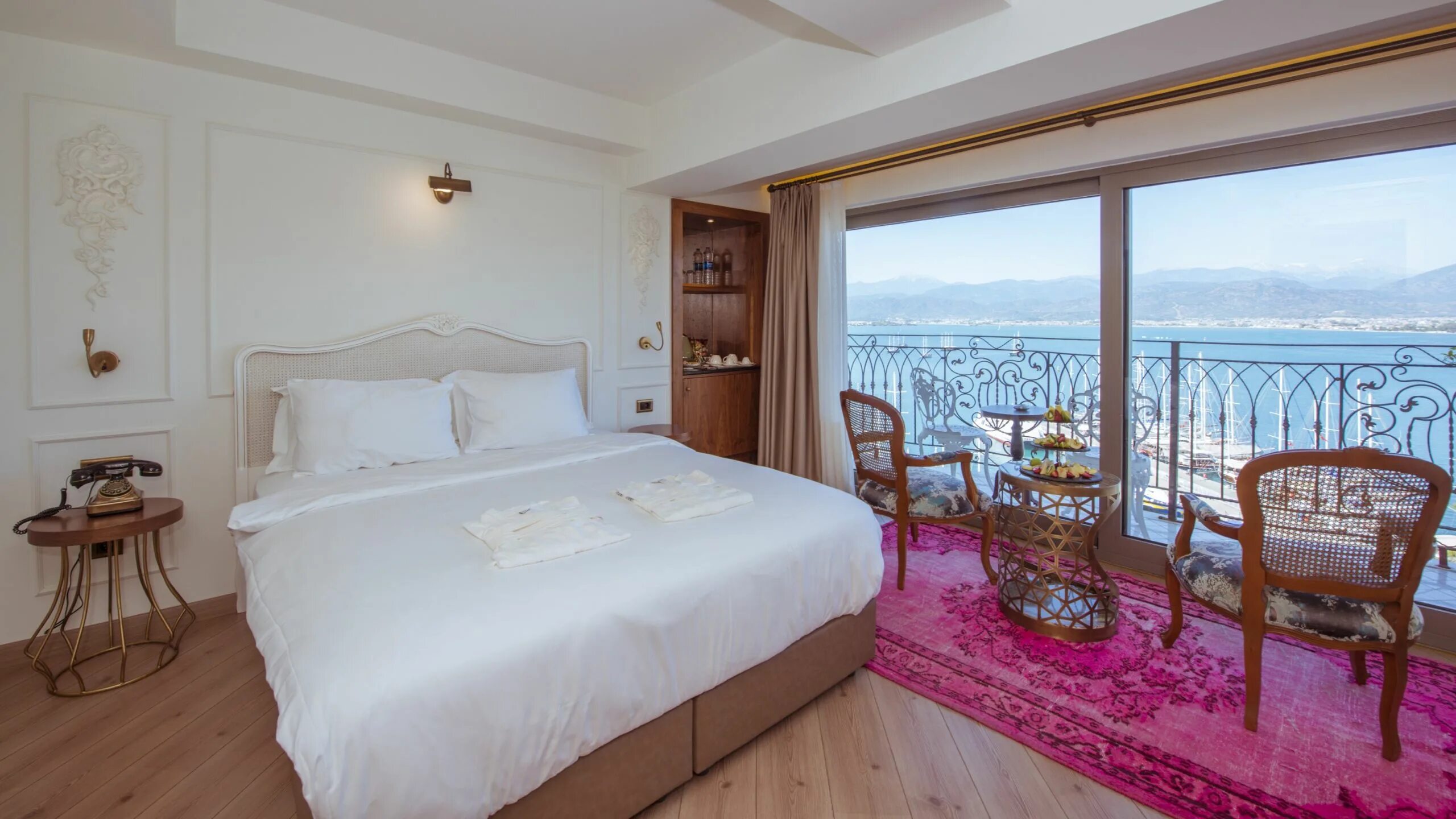 Casa Margot Hotel Фетхие. Аджман Superior Sea view Room есть смежные номера ?. Superior Room Sea view. Турция гостиница Каса Маре отель. Superior view перевод