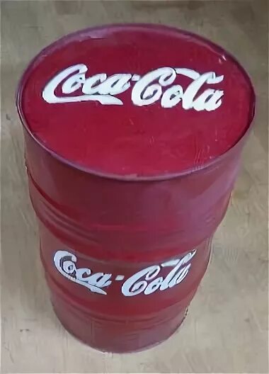 Металлическая бочка Cola. Бочка Coca Cola. Бочка с колой. Бочка 200 литров Coca Cola.