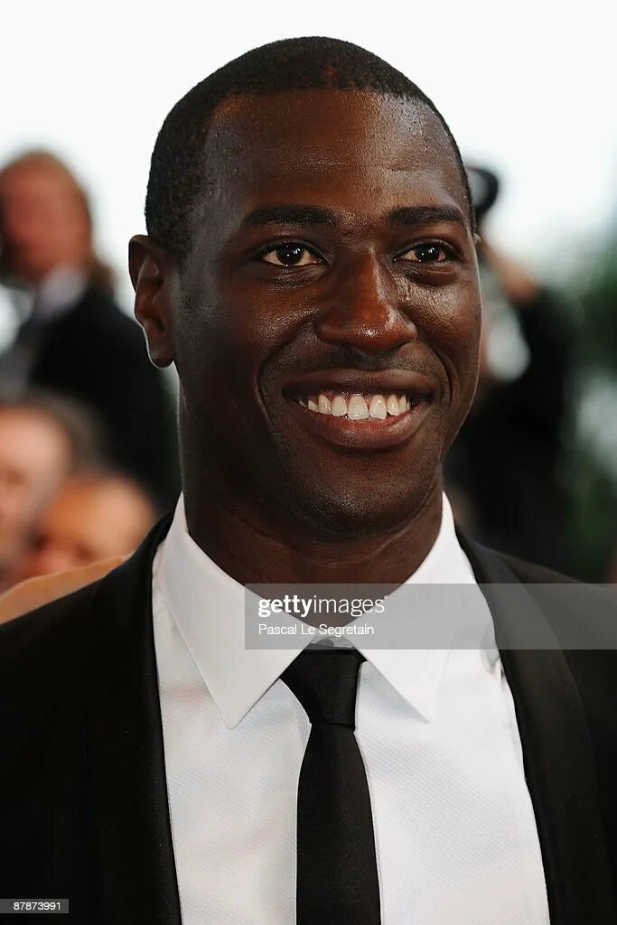 Актер джеки идо фото. Джеки идо актер. Джеки идо личная жизнь. Джеки идо личная жизнь. Джеки идо жена.