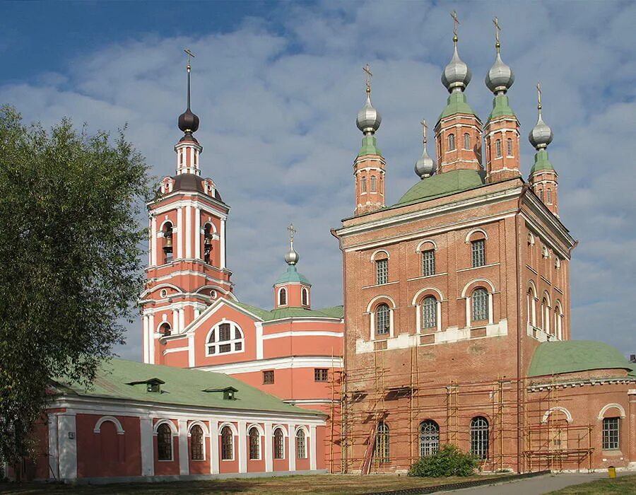 Храм спаса на яру рязань. Храмы рязани фото. Храмы рязани фото. Храм спаса преображения на яру в рязани (храм спаса-на-яру). Церковь спаса преображения рязань.