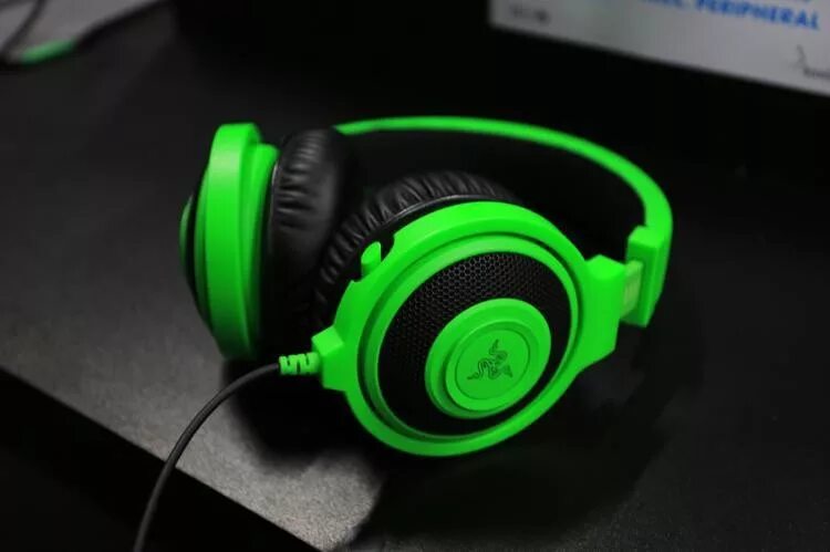 Референс наушников razer. Наушники razer kraken essential. Наушники рейзер не работает микрофон. Наушники razer nari ultimate. Razer nari ultimate wireless.