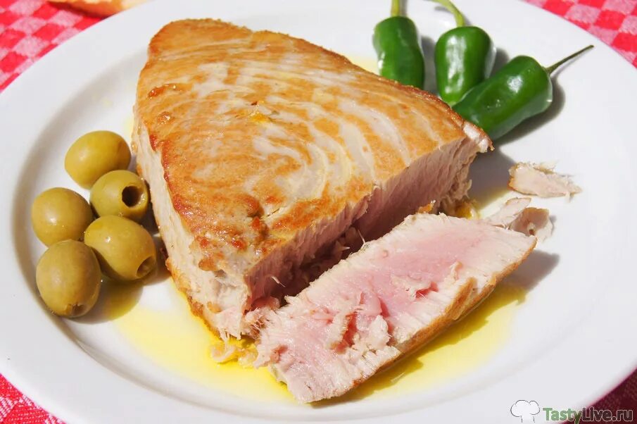 Как вкусно приготовить тунца на сковороде свежемороженного