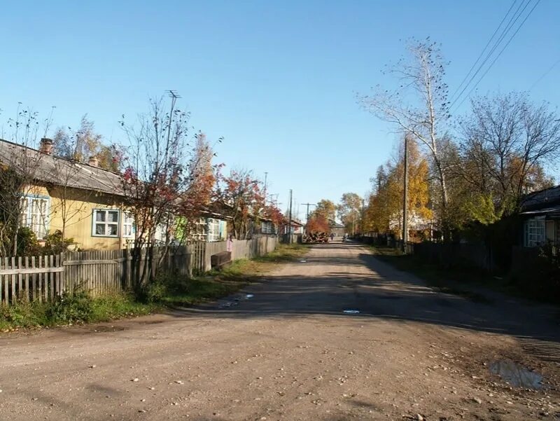 Погода ледмозеро на неделю. Поселок Ледмозеро. Ледмозеро Карелия Муезерский. Посёлок Ледмозеро Муезерский район. Ледмозерское поселение Муезерский район Карелии.