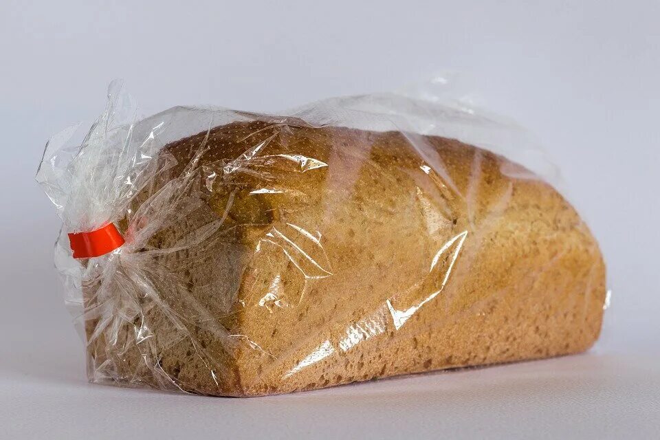Хлеб в пакете. Хлеб в бумажной упаковке. Хлеб в пакете для запекания. Хлеб в целлофановом пакете.