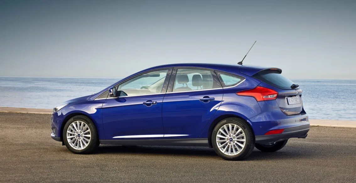 Цвет ford deep impact blue focus 3. Ford focus 2014 седан. Focus impact. Ford focus rs 2014. Focus impact.