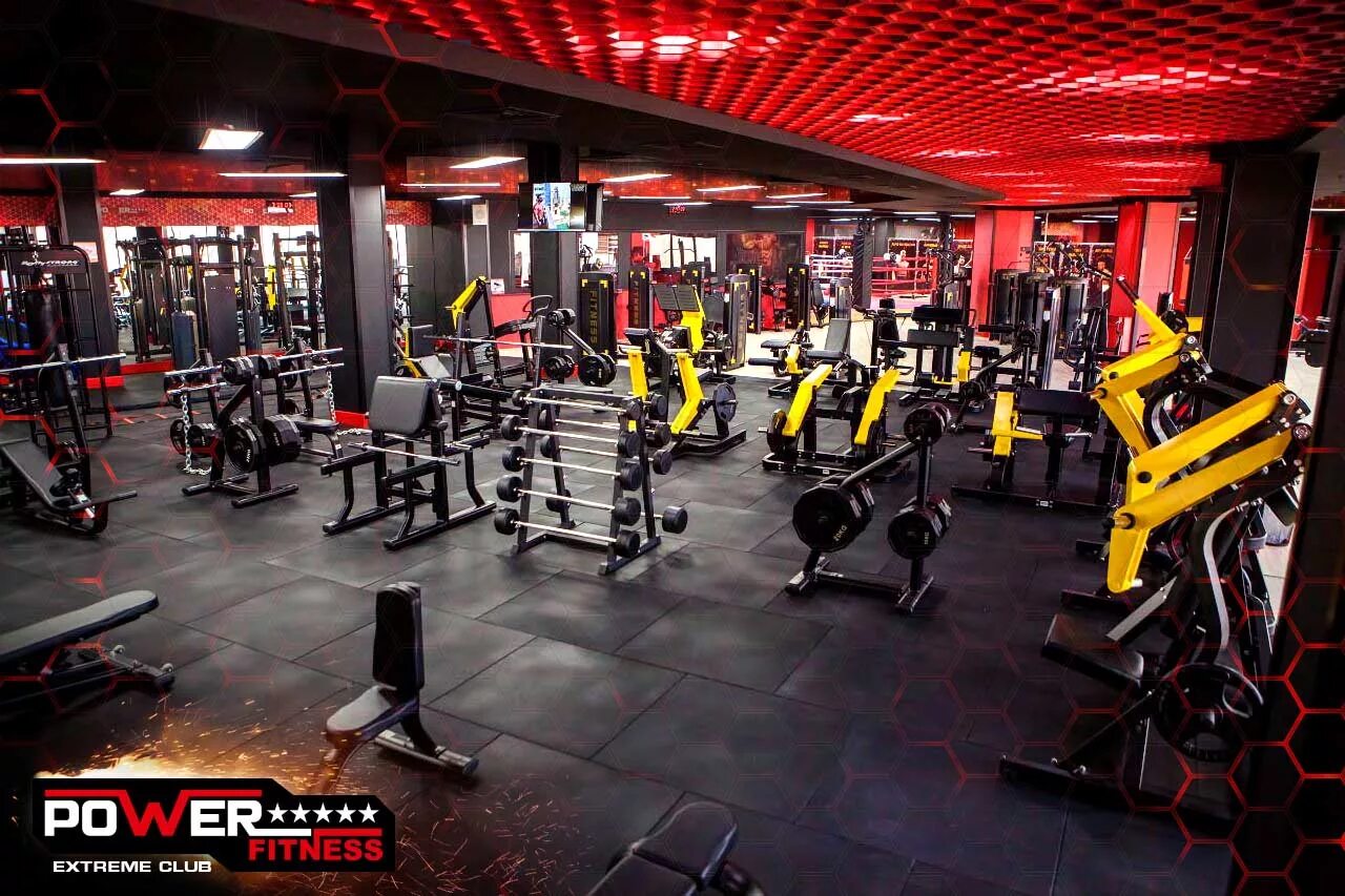 Повер фитнес. Power Fitness extreme. Power Fitness Махачкала. Фитнес клуб. Тренажерный зал Power Fitness.