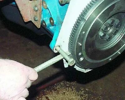 Как открутить шкив коленвала ваз