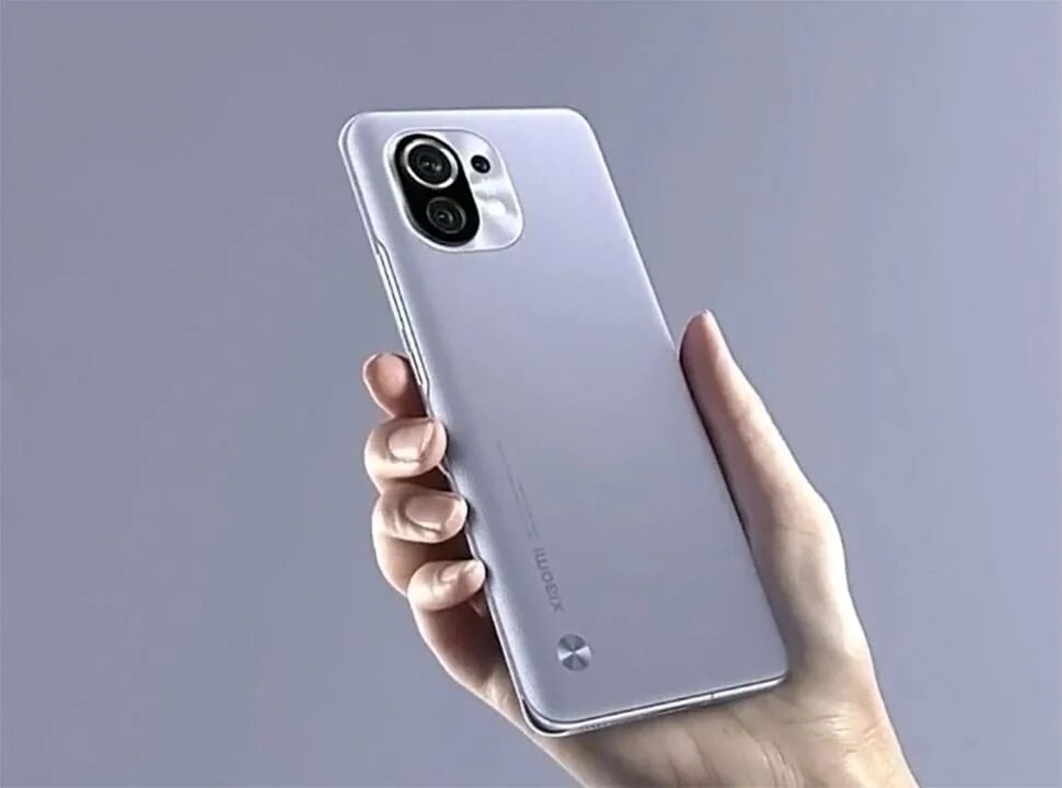 Xiaomi года выпуска телефонов. Xiaomi mi 11. Xiaomi mi 11 Pro. Смартфоны Сяоми 2022. Xiaomi флагман 2021.