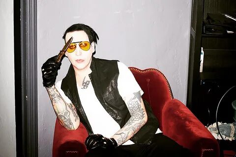Marilyn manson as sick as the перевод