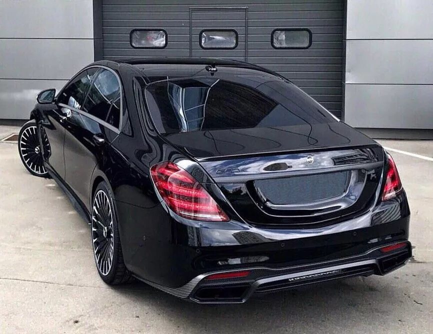 S класс amg. Мерседес 222 Брабус. Мерседес 222 АМГ 63. Мерседес w222 AMG. Мерседес 222 АМГ Брабус.