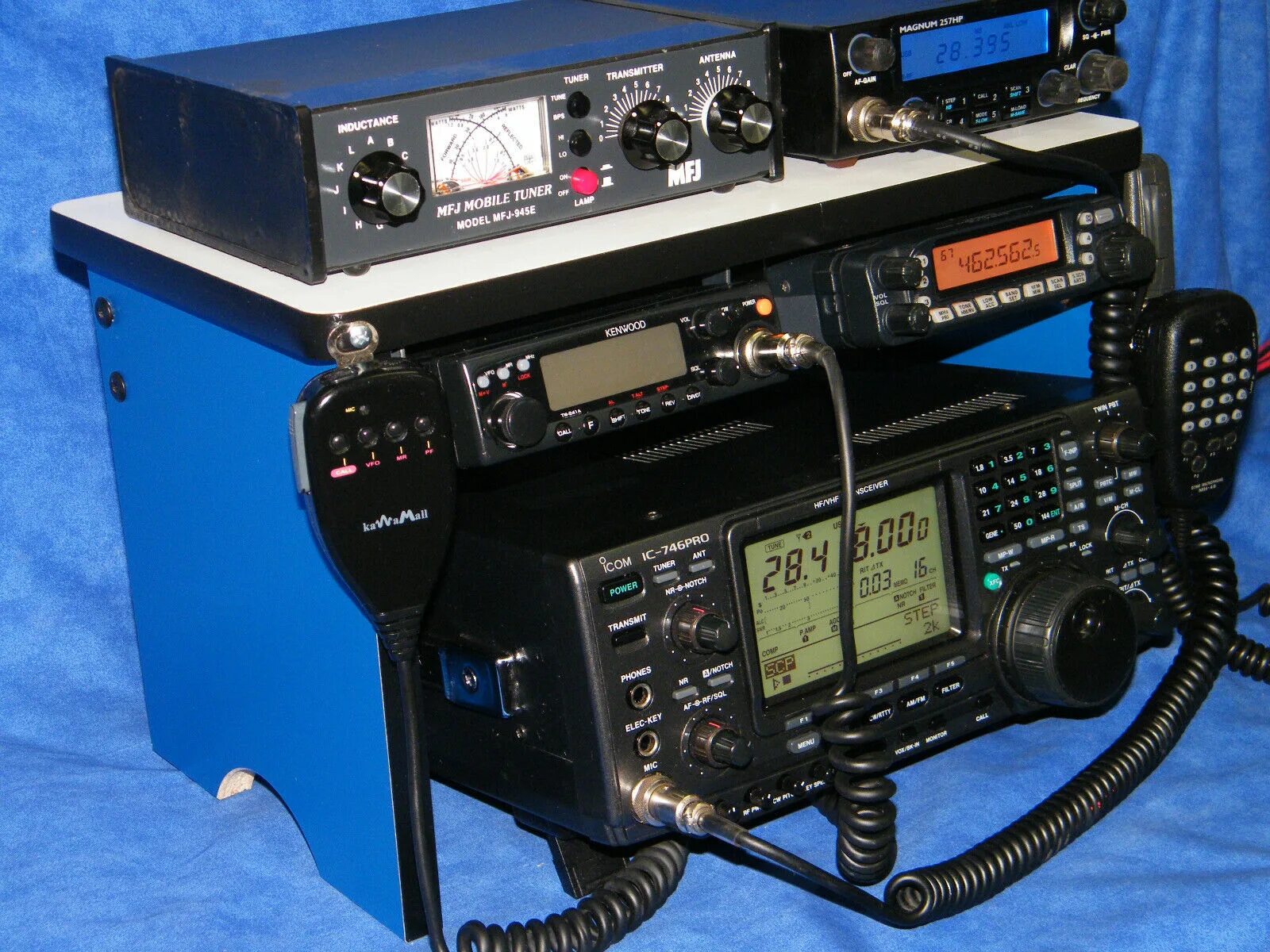 Радиостанция УКВ диапазона стационарная Кенвуд. Yaesu ft-2200. Yaesu си би рация. Радиостанция кв диапазона стационарная Кенвуд.