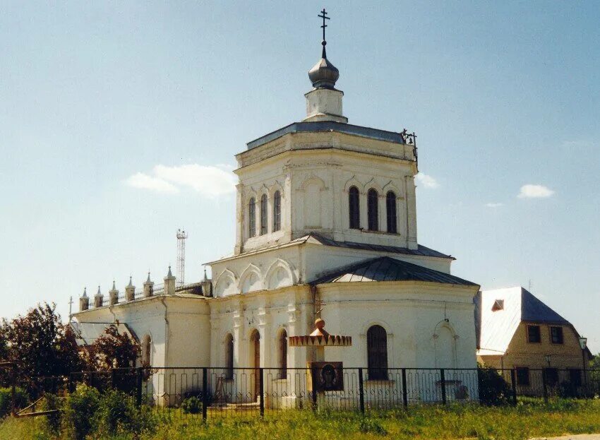 Церковь преображения господня в вельяминово. Храма преображения господня села вельяминово. Вельяминово преображенская церковь фотографии. Храм вельяминово. Храма преображения господня села вельяминово.