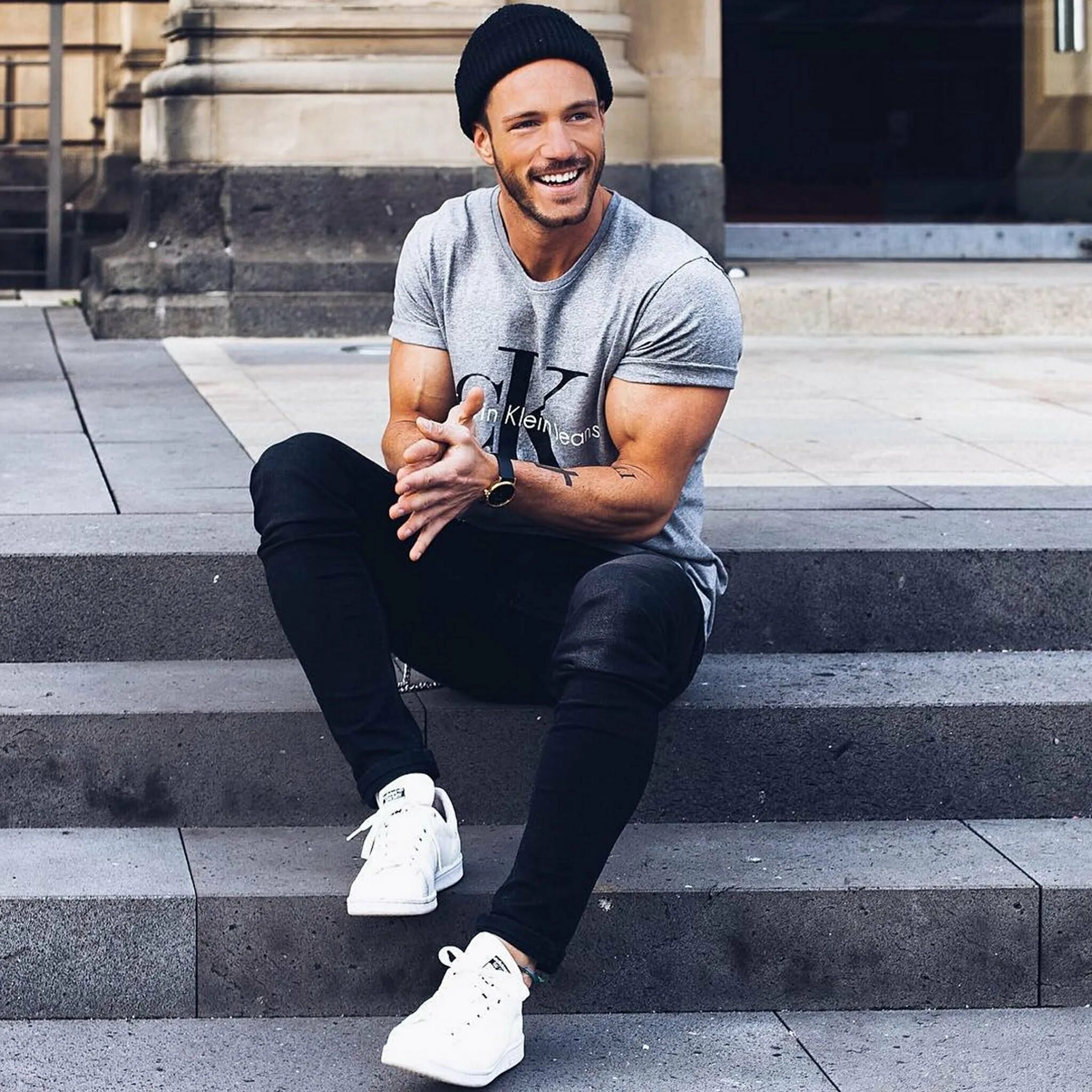 Крис пайн фотосессии с машиной. Красивые блогире парни. Даня ткаченко. Крутые фотосессии парней. Крутые дети.