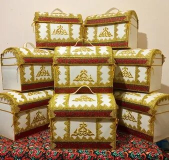 Лесбиянка құрбы досын қорлайды.