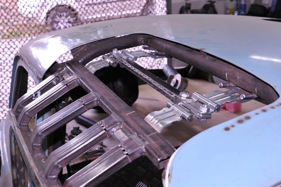 Ваз 2108 крыло чайки. Каркас крыльев автомобиля. Дверное крыло. Дверное крыло. Дверное крыло.