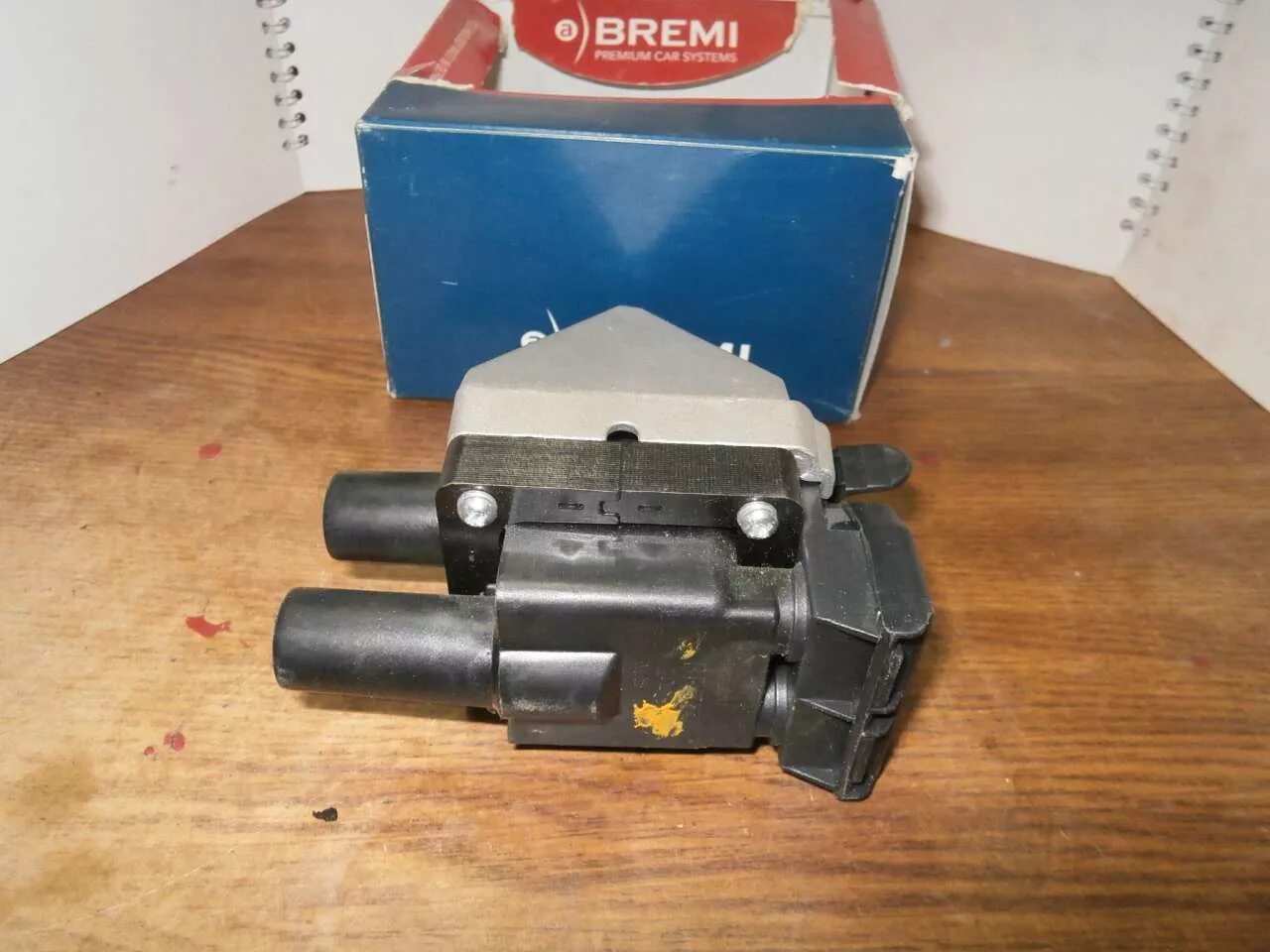 Катушка зажигания ваз 124 мотор. Модуль зажигания на 124 мотор. Катушка зажигания 124. Катушка зажигания мерседес w202. Катушка зажигания 124 мотор.