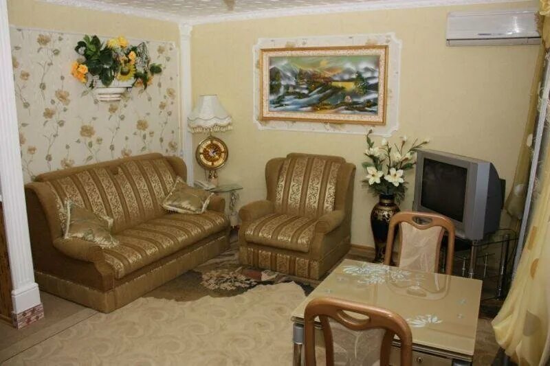 юла крым красноперекопск квартиры на длительный срок. красноперекопск комната. космос гостиница красноперекопск. коммерческая недвижимость красноперекопск. красноперекопск гостиница.