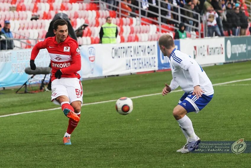 Фанаты фк факел воронеж. Чемпионат россии – факел. Факел 1 ноября. Евгений марков факел. Матч факел локомотив.