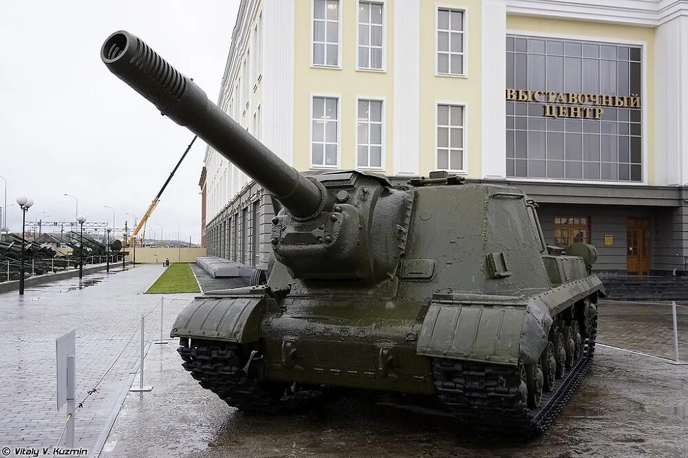 Ису-152-1 самоходная артиллерийская установка. Танк ису 152. Самоходка ису-152 зверобой. Памятник ису 152 алексеевка белгородская область сквер на ул мостовой. Ису1000.