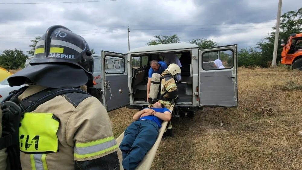 Авария на железной дороге. Пожар в Гудермесе. МЧС смерч. 1 1 экстренные новости