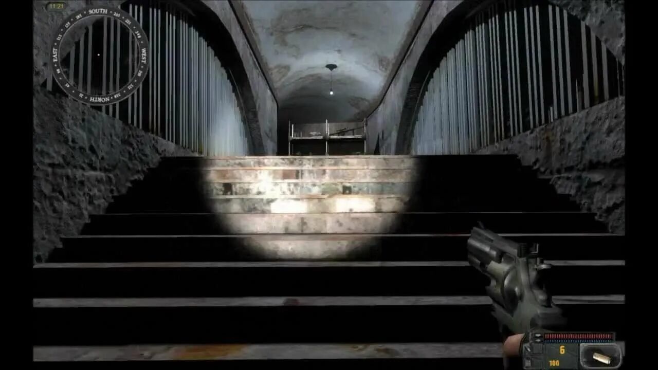 Вагон метро 81-765. Сталкер на движке метро. Лондонский метропоезд 1996 stock. Лондонский метропоезд. Люди в метро в гаджетах.