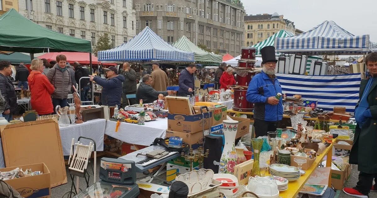 Известный рынок это. Naschmarkt в вене. Меркадо де. Знаменитости на рынке. Известный рынок это.