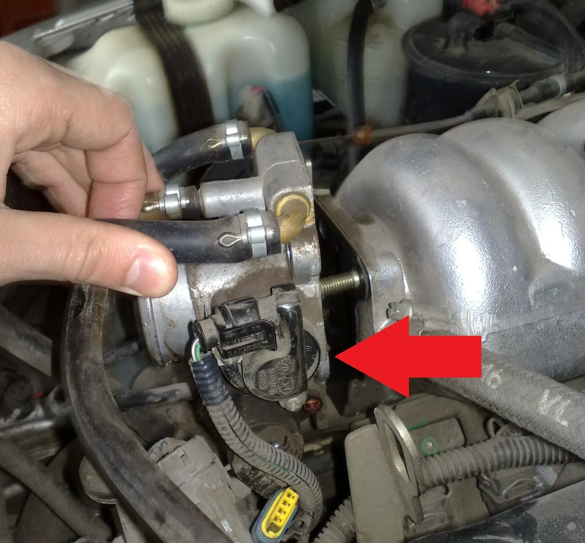 холостого хода volvo 940. высокие обороты двигателя на холостом ходу. при нагреве глохнет. при нагреве глохнет. машина глохнет на холостых.