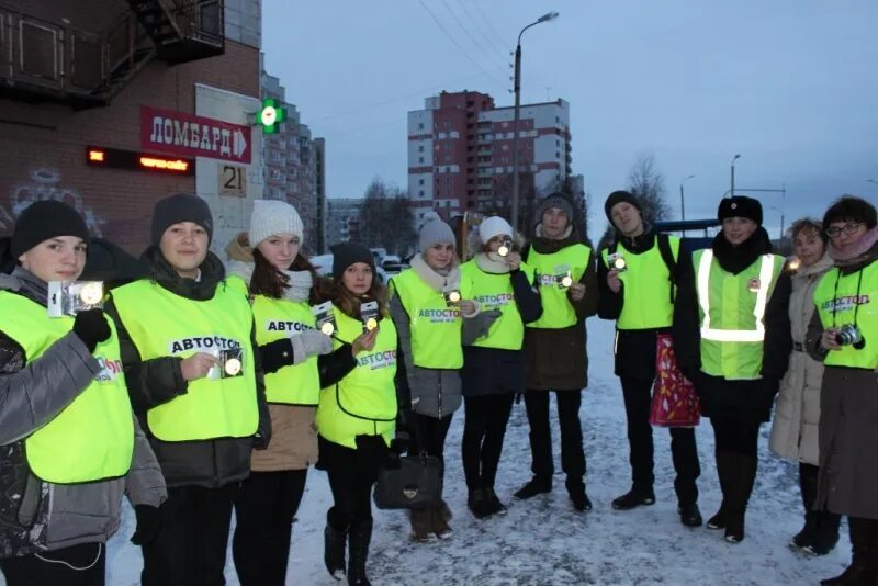 Гибдд северодвинск инспекторы. Дпс северодвинск. Гибдд северодвинск инспекторы. Шанин гибдд северодвинск. Сотрудники гибдд архангельска.