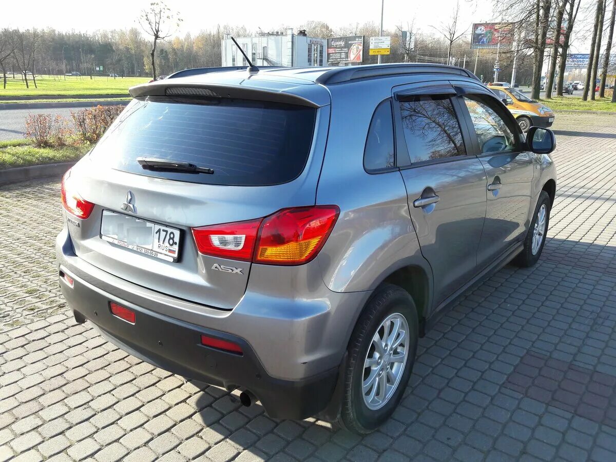 Мицубиси 2012г. Мицубиси АСХ 2012. Mitsubishi ASX 2012 года. SUV Mitsubishi ASX 2012.