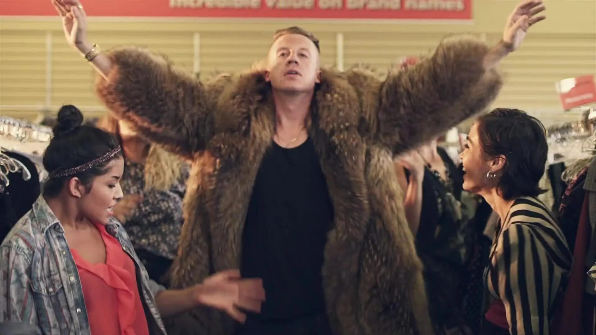 мужской шоппинг. оливия candy shop. Olivia candy. Shopping клип. Macklemore ryan lewis thrift shop клип.