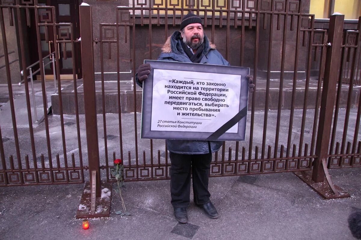 Незаконно png. Все законно. Это законно мем. Легально штамп. Легально картинка.