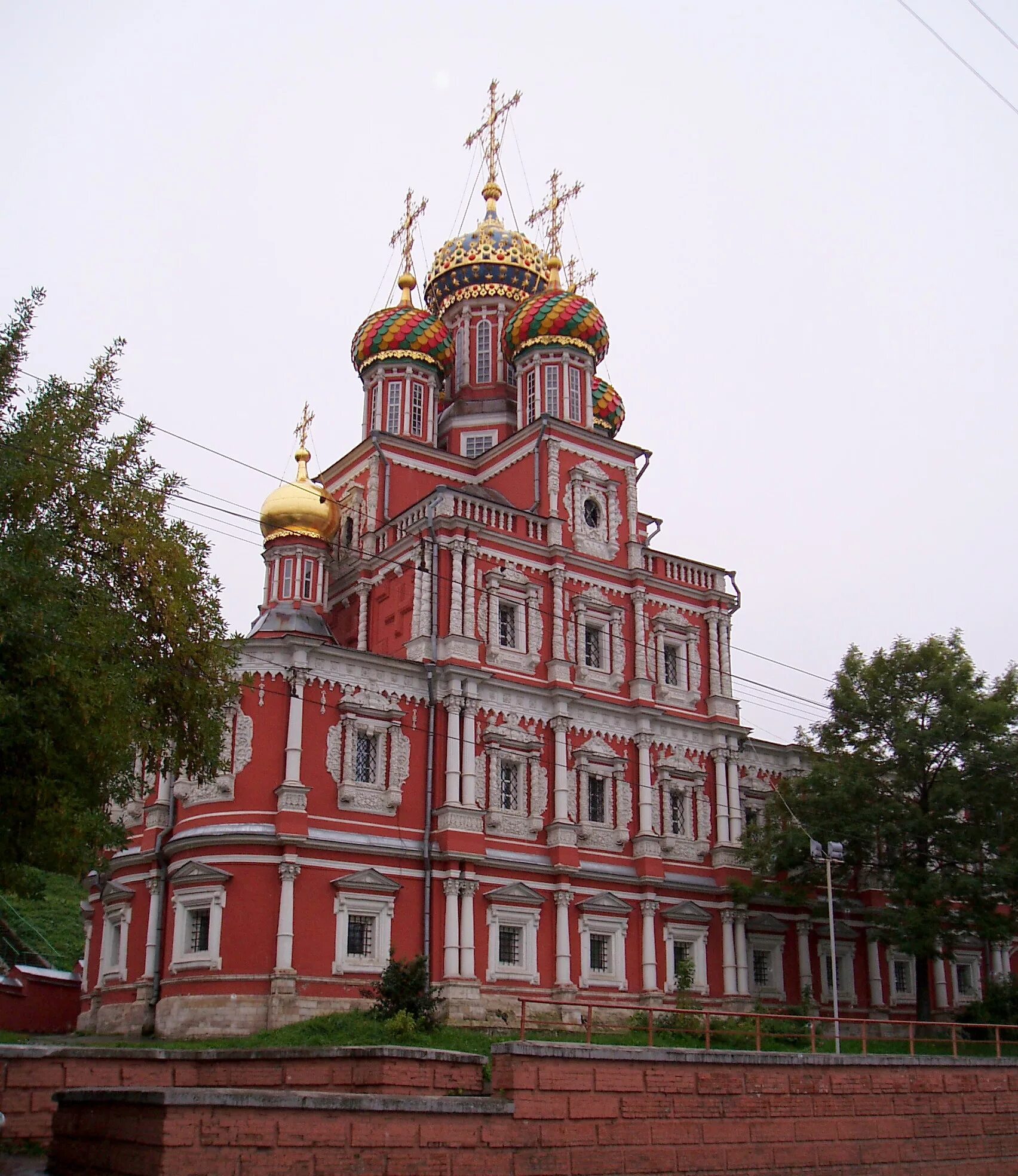 Храм рождества в нижнем новгороде. Строгановская церковь нижний новгород. церковь собора богородицы нижний новгород. храм собора пресвятой богородицы рождественская церковь. церковь рождества пресвятой богородицы нижний новгород.