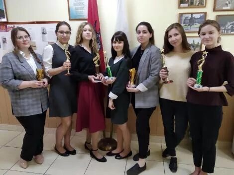 Директор колледжа мид россии. Учитель мид. Ахметжанова дина борисовна колледж мид. Учитель мид. Колледж мид педагоги.