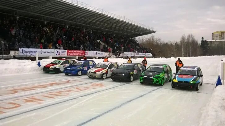 автогонки в ижевске 2023. ижевский ипподром гонки. дрифт ижевск ипподром. гонки ижевск. автогонки в ижевске.