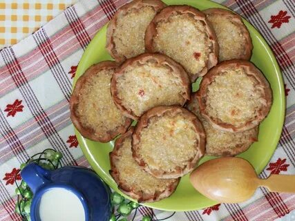Шаньги из ржаной муки с картошкой