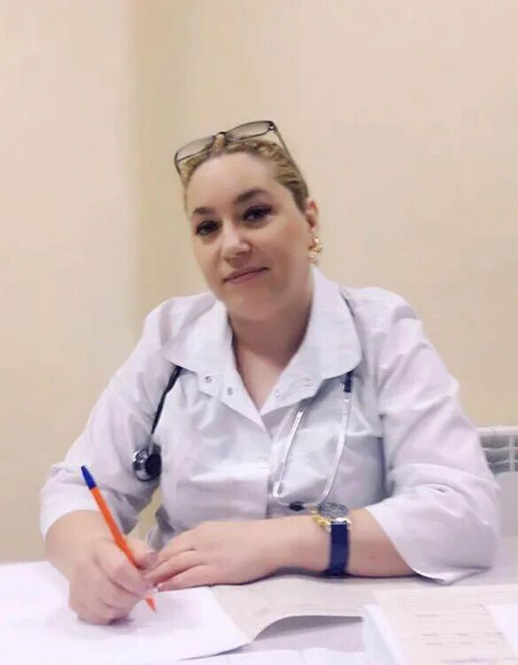 Мадина магомедовна. Исмаилова мадина магомедовна. мадина магомедовна пульмонолог. халитова мадина магомедовна. зангиева мадина магомедовна.