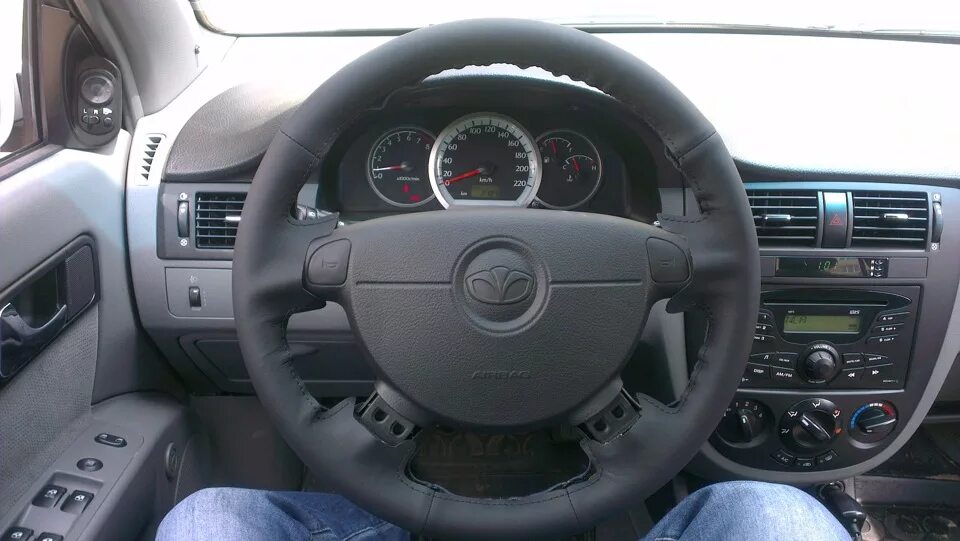Руль дэу джентра. Руль chevrolet gentra. Руль равон джентра. Руль лачетти джентра. Chevrolet lacetti руль.