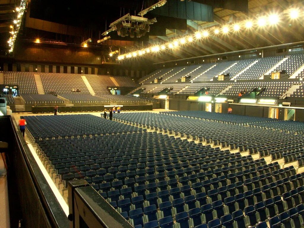 Wembley arena london. Live at ovo wembley arena london. London ovo arena wembley. Концертная арена турция. Wembley indoor arena london.
