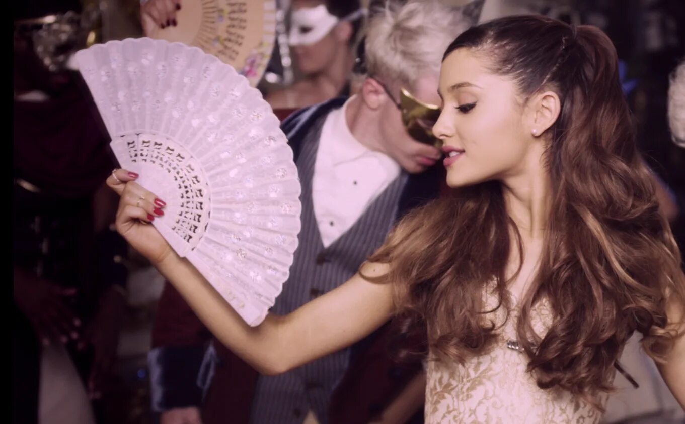 Yes and ariana grande клип. Right there ариана гранде. ariana grande и путин. артем хлебников и ариана гранде. вечеринка в стиле арианы гранде.