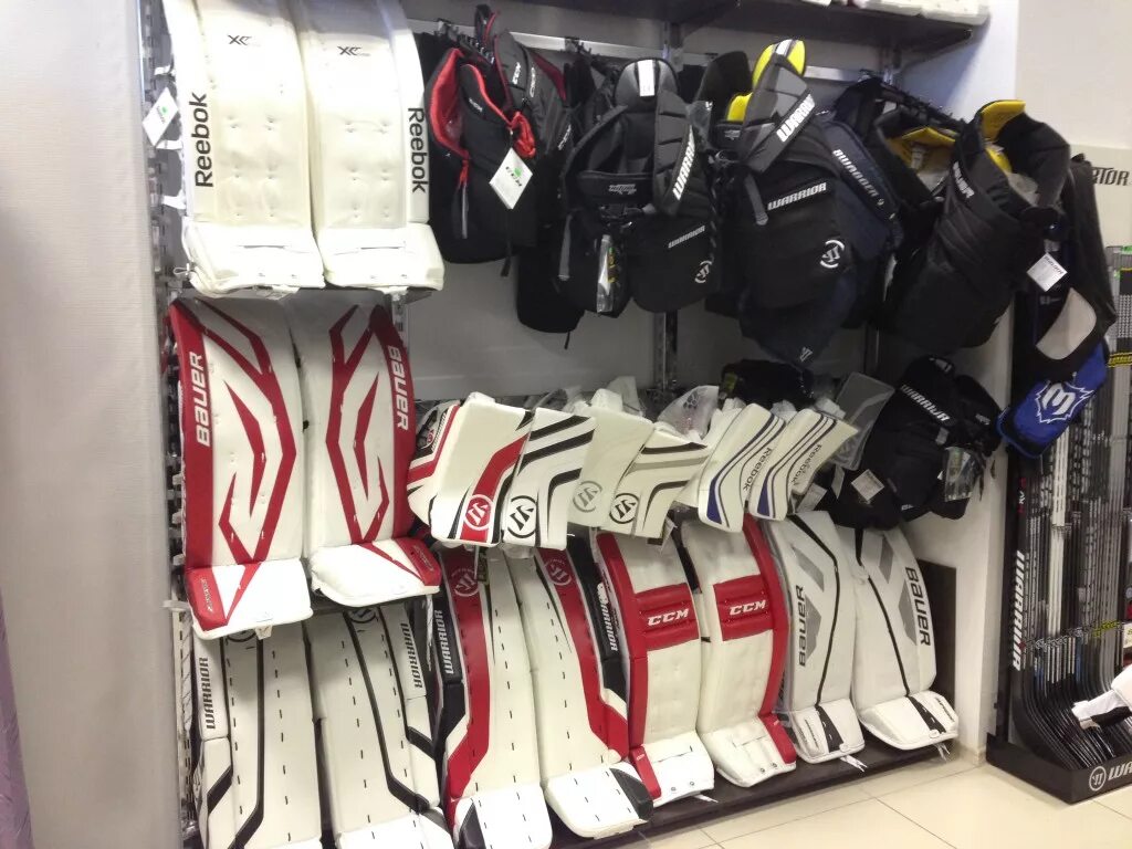 хоккейная экипировка казань. Hockey магазин хоккейной экипировки. хоккейная экипировка брокус. хоккейная экипировка. нагрудник ccm qlt290 jr s.