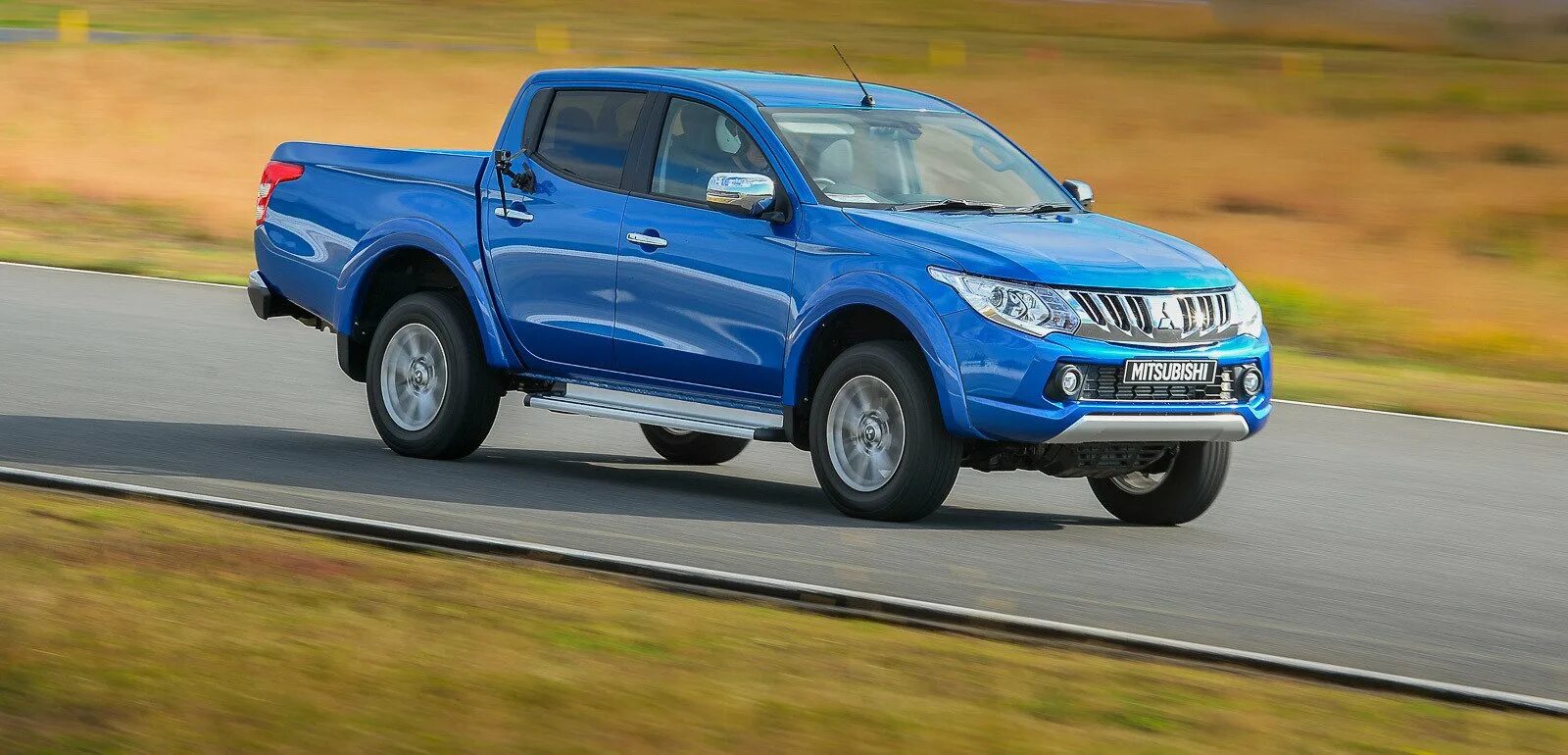 Митсубиси л200 новый. Новый л 200 Мицубиси. Mitsubishi l200 2022. Mitsubishi l200 2023.