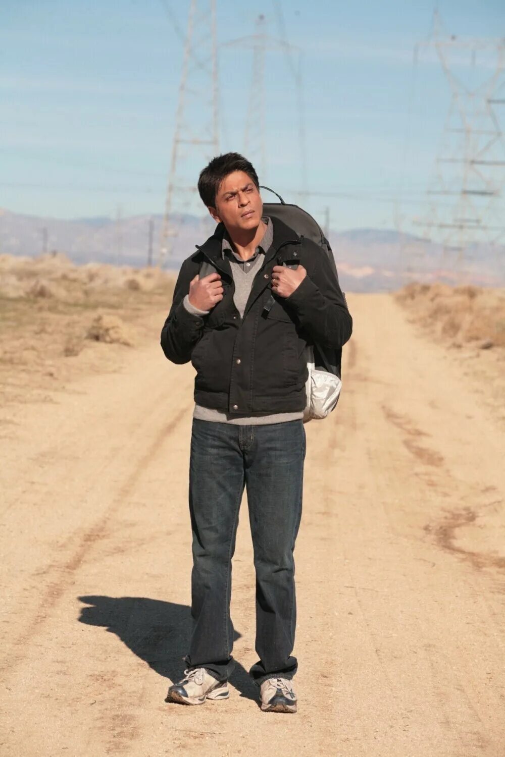 Меня зовут кхан ( my name is khan, 2010 год ). Меня зовут кхан. Меня зовут кхан каджол. Меня зовут ризван кхан. Меня зовут кхан.