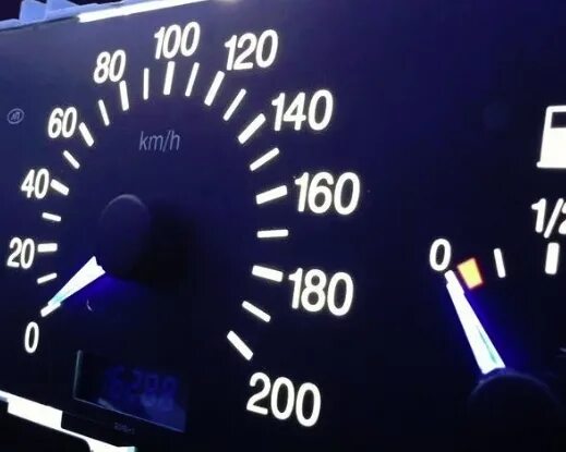 Как снять спидометр на ваз 2114 глючит спидометр, решение Lada 2115, 1,5 л, 2005 года своими руками DRIVE2
