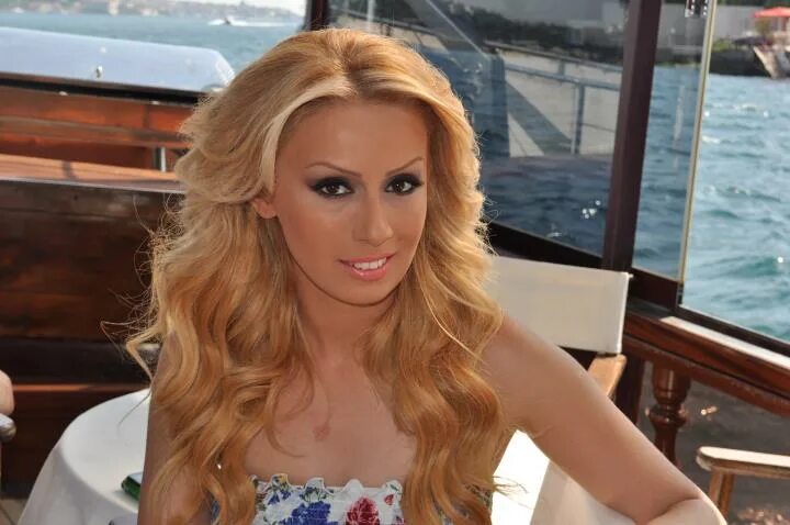 Фотографии ROZA ZERGERLI