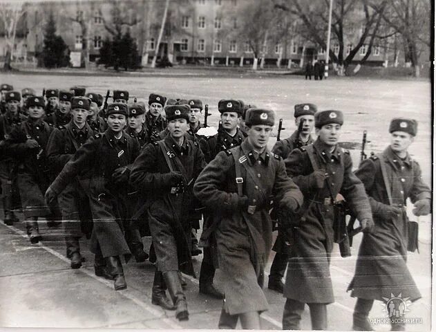 Город ошац германия. Город ошац. Город ошац германия. Город ошац германия военный городок. 175 гвардейская ясская ракетная бригада ошац вч пп 66553.